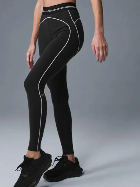 Alo Yoga Airbrush High-Waist Heart Throb FULL LENGTH Legging Black/White Size M - Picture 5 of 5
